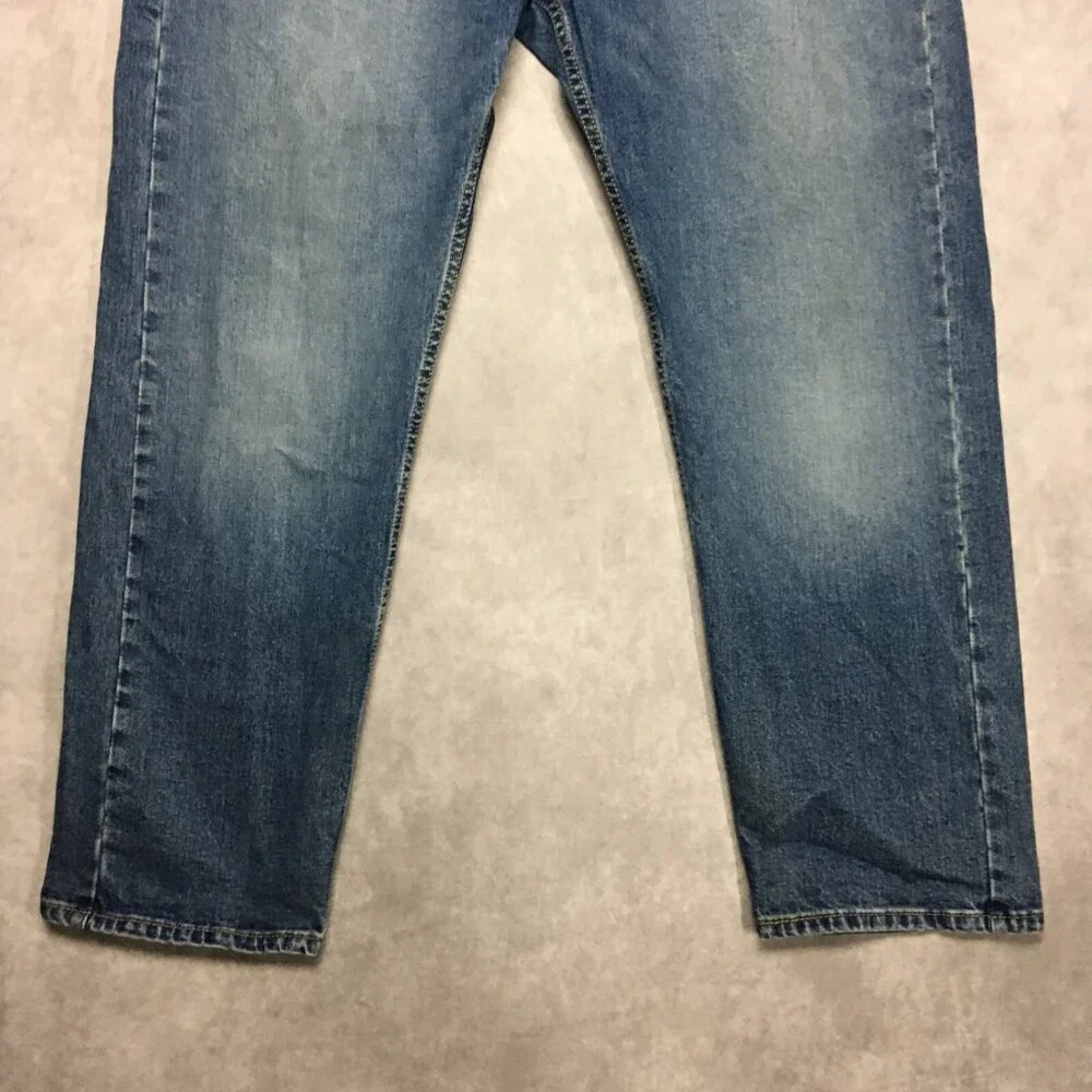 Levis Mens 505 Regular Fit‎ Blue Jeans size 40x30 Zipper Fly Stretch Blend Denim